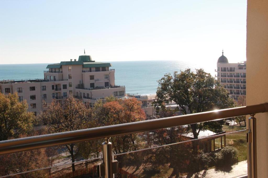 Golden Sands Rentals Apartments מראה חיצוני תמונה